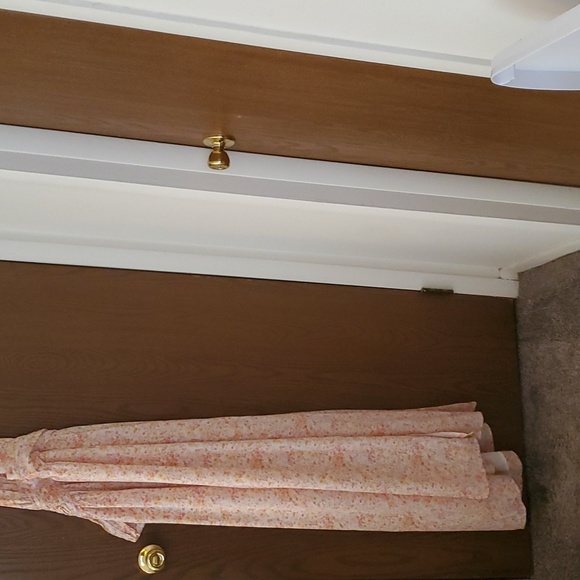 Pink Lily Casual Spring Maxi Dress. - Picture 2 of 11